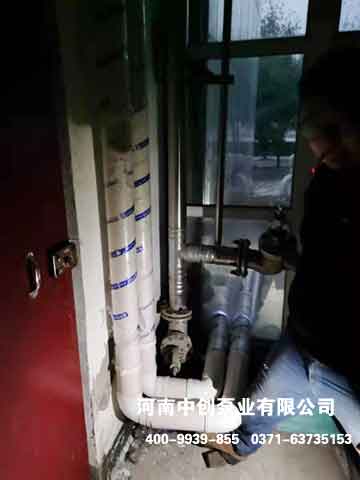 郑州市殡仪馆安装污水泵和改造配电柜，控制柜线路铺设